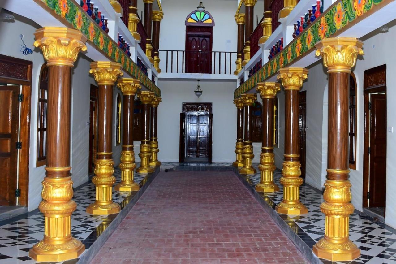 Kānādukāttān Chettinad Manor酒店 外观 照片